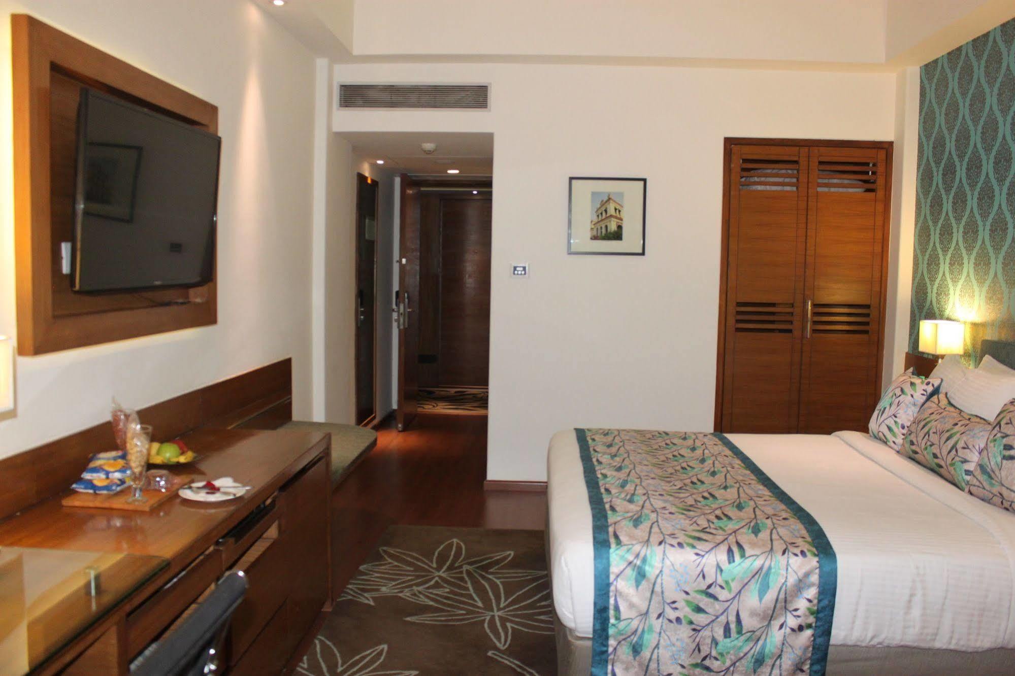 Hotel Maurya Patna Patna  Zewnętrze zdjęcie