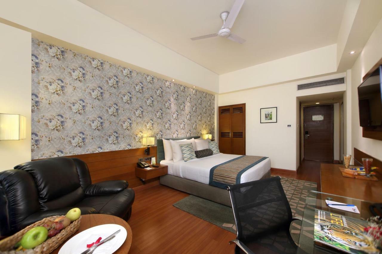 Hotel Maurya Patna Patna  Zewnętrze zdjęcie