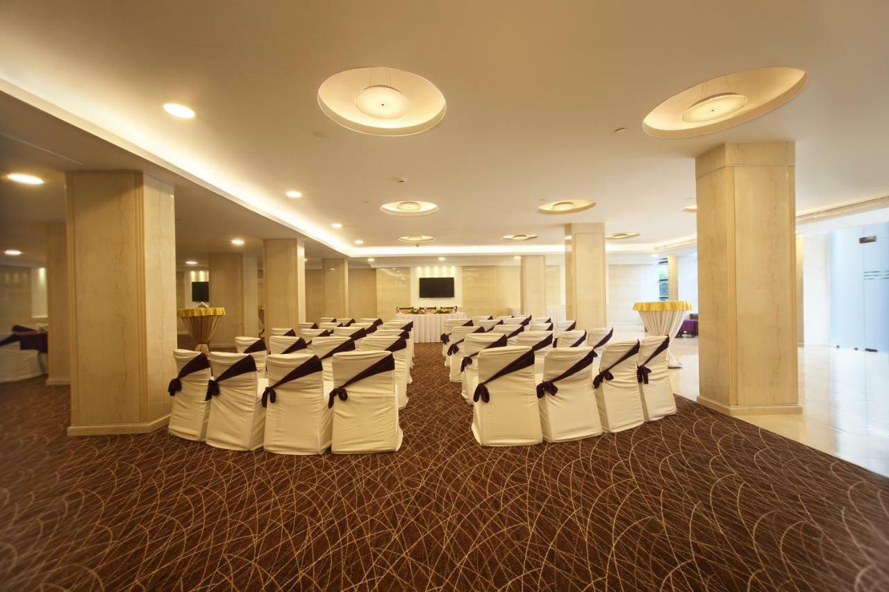 Hotel Maurya Patna Patna  Zewnętrze zdjęcie