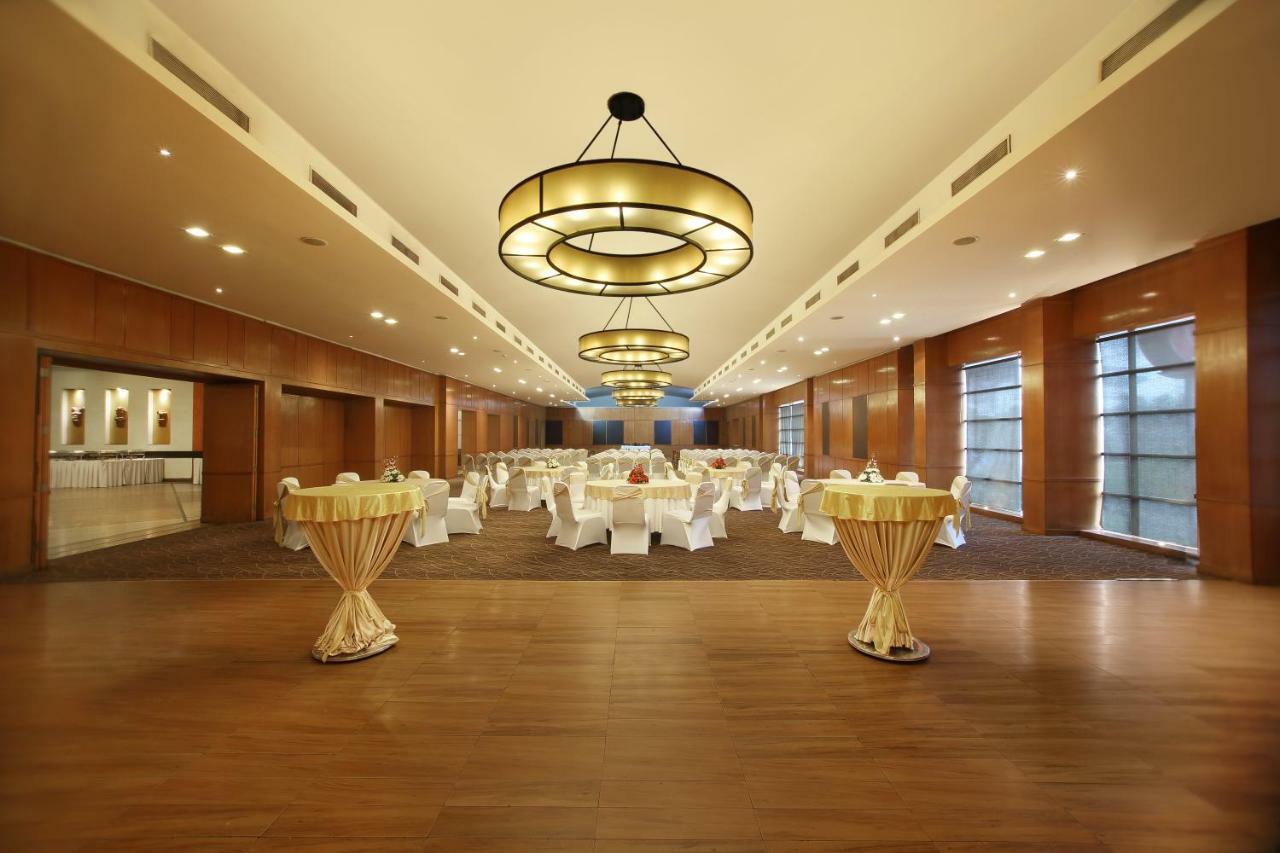 Hotel Maurya Patna Patna  Zewnętrze zdjęcie